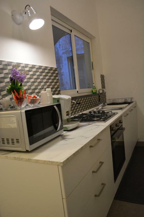 La Petite Suite Catania Exteriör bild